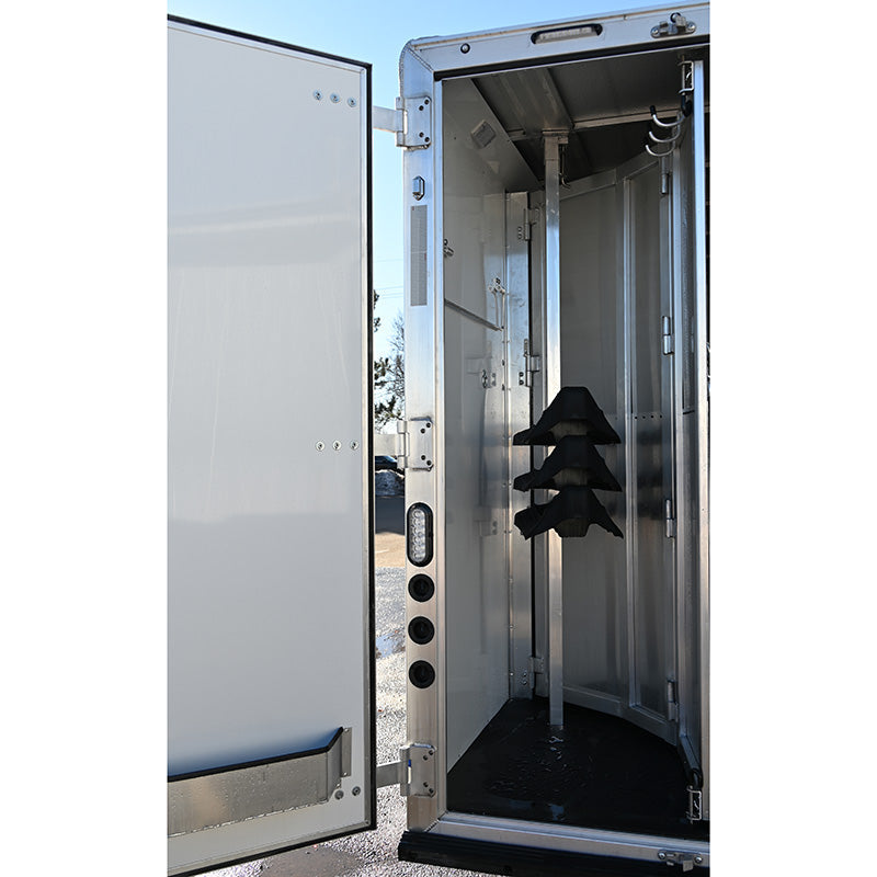 2025 Lakota Colt 3 Horse 9' LQ x 6'9" Wide Horse Trailer