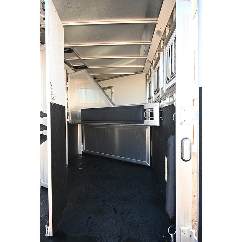 2025 Lakota Colt 3 Horse 9' LQ x 6'9" Wide Horse Trailer