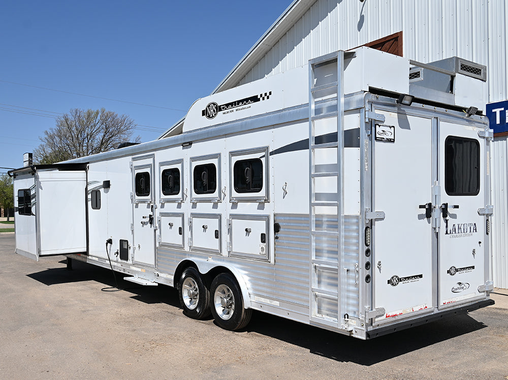2019 Lakota 4 Horse 15' LQ Model C8415 Horse Trailer