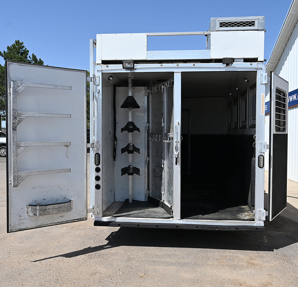 2019 Lakota 4 Horse 15' LQ Model C8415 Horse Trailer