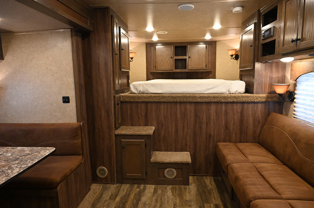 2019 Lakota 4 Horse 15' LQ Model C8415 Horse Trailer