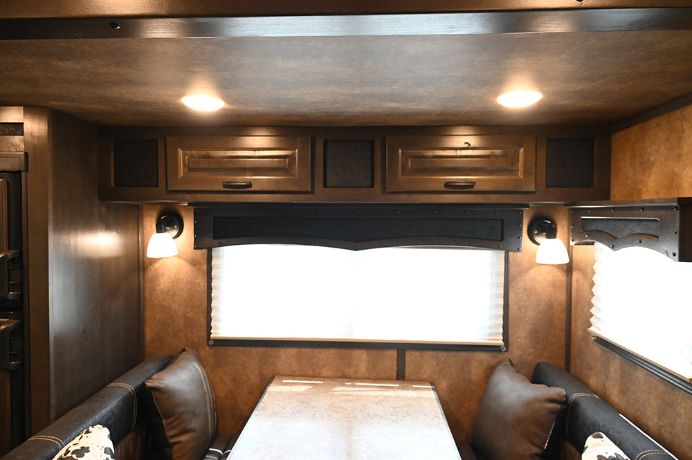 2020 Lakota Bighorn 3 Horse Trailer with 16' Living Quarter