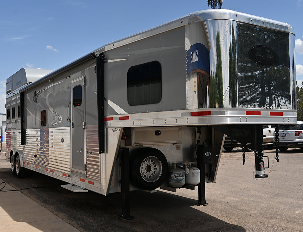 2020 Lakota Bighorn 3 Horse Trailer with 16' Living Quarter