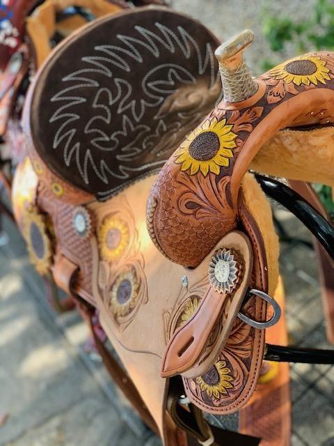 Alamo Saddlery 15" Sunflower Barrel Horse Saddle